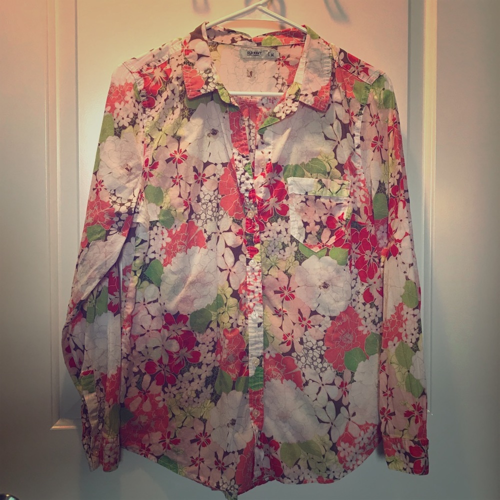 Old Navy Floral Cotton Button-Down Shirt - Picture 4 of 6
